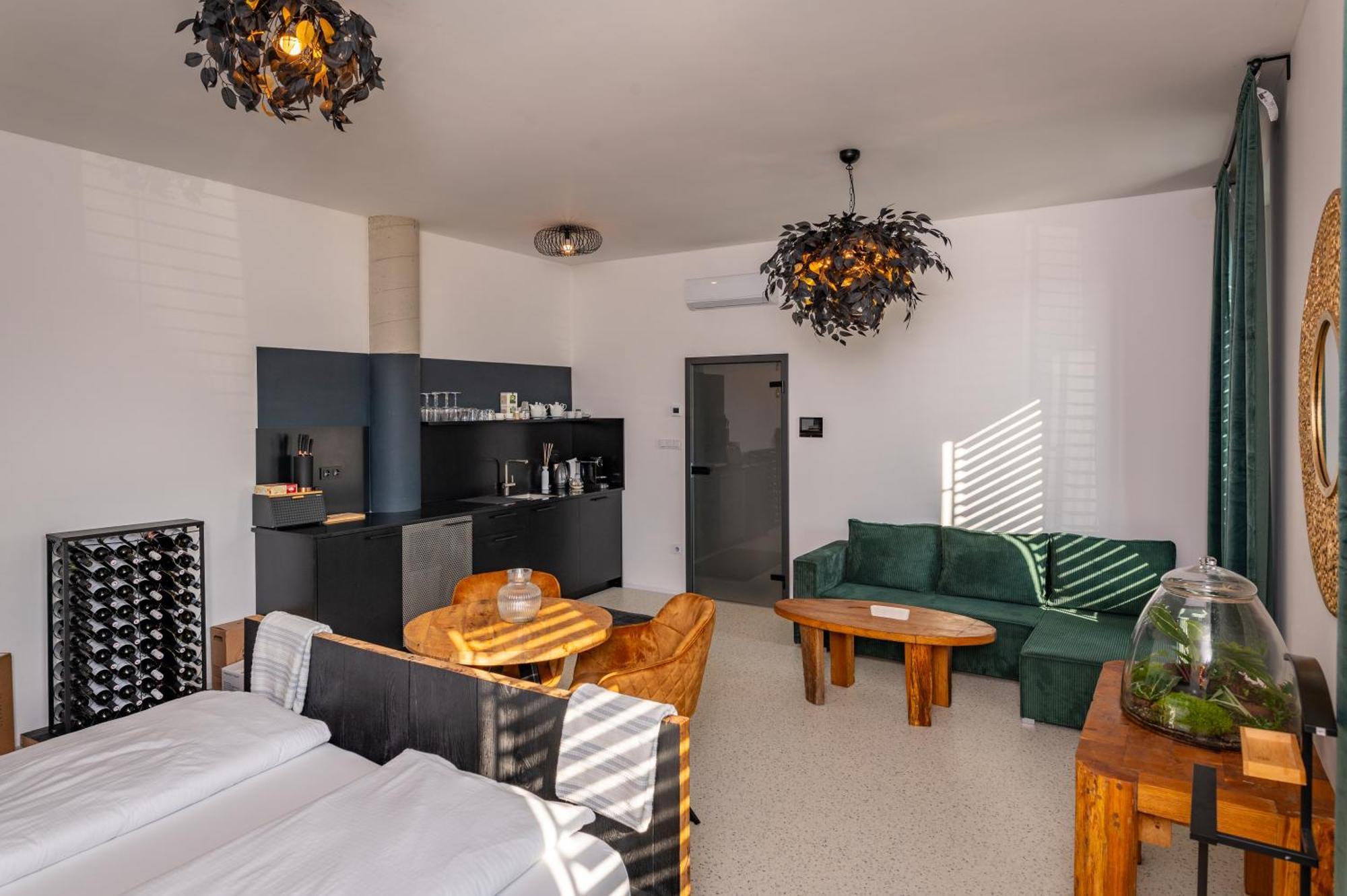 Korek Mikulov Apartman Екстериор снимка